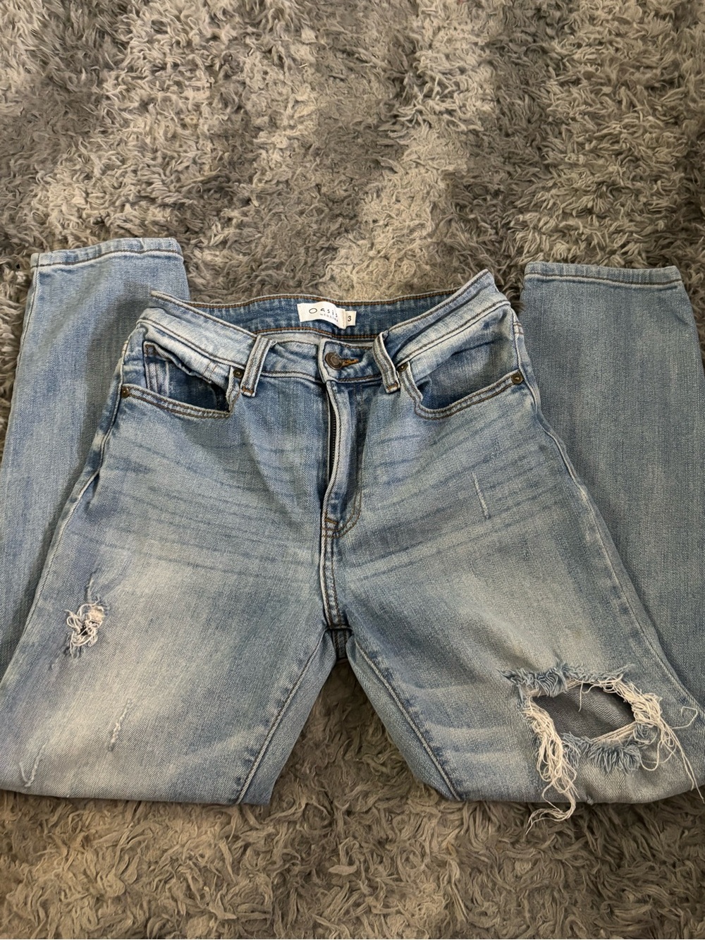 Light Blue Distressed Women’s Jeans